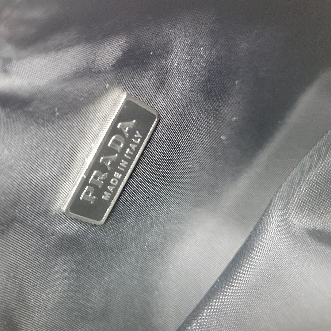 PRADA プラダ アクセサリーポーチ 三角ロゴ ブラック Optiファスナー