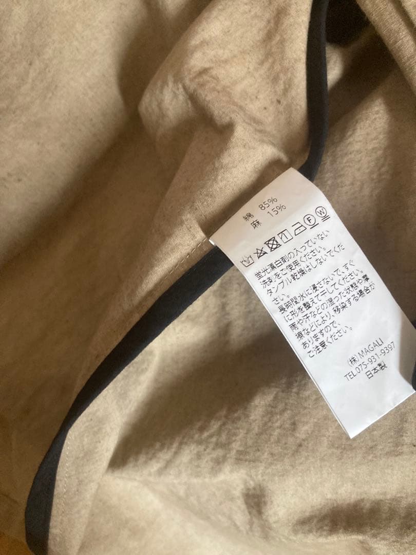 マガリ　トレンチコート