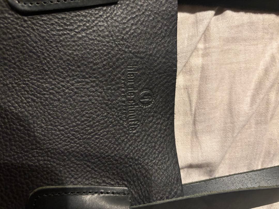 ブルードゥシャフ　黒 レザートートバッグ