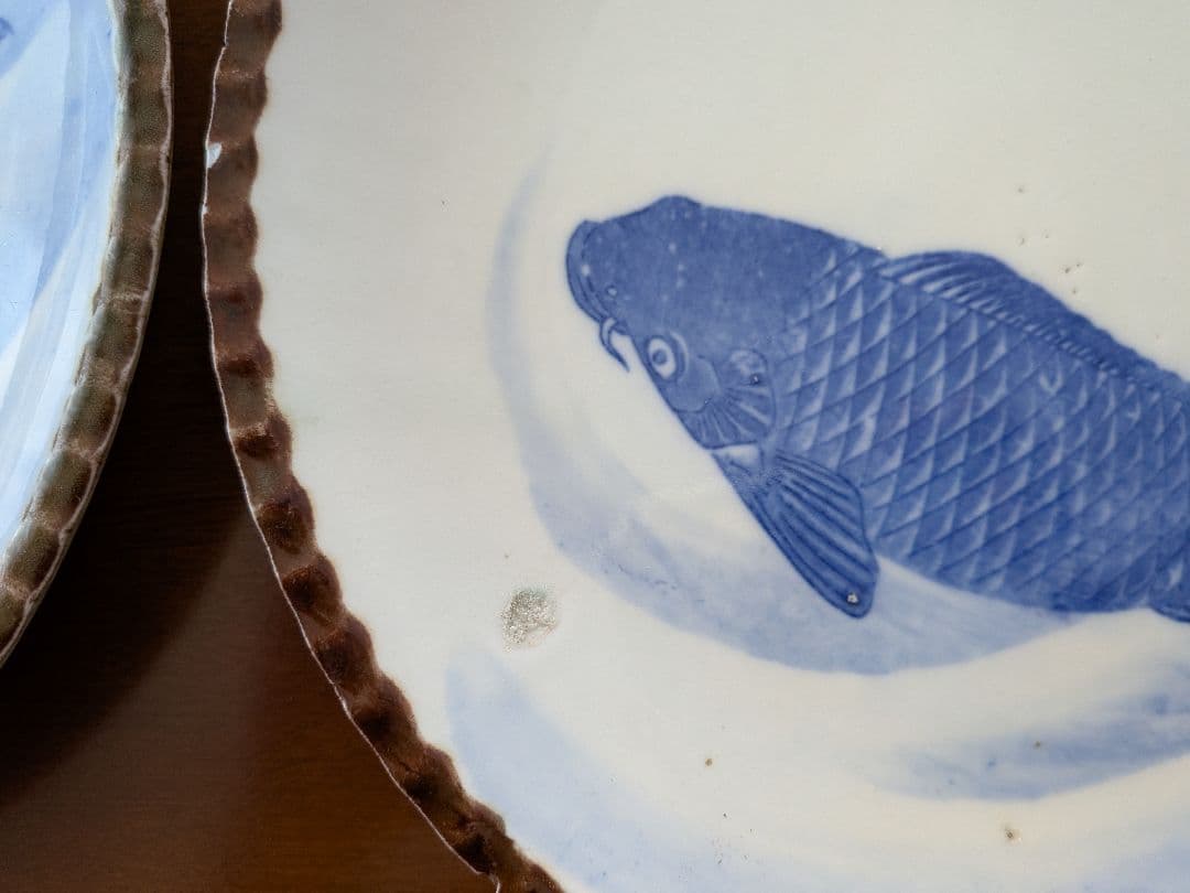 m*0様 青い鯉の絵柄の皿 イゲ皿 直径約24cm 10枚セット アンティーク