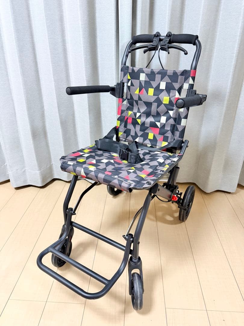 PIPIBEAR 車椅子 介助式車いす 折畳み 軽量 コンパクト