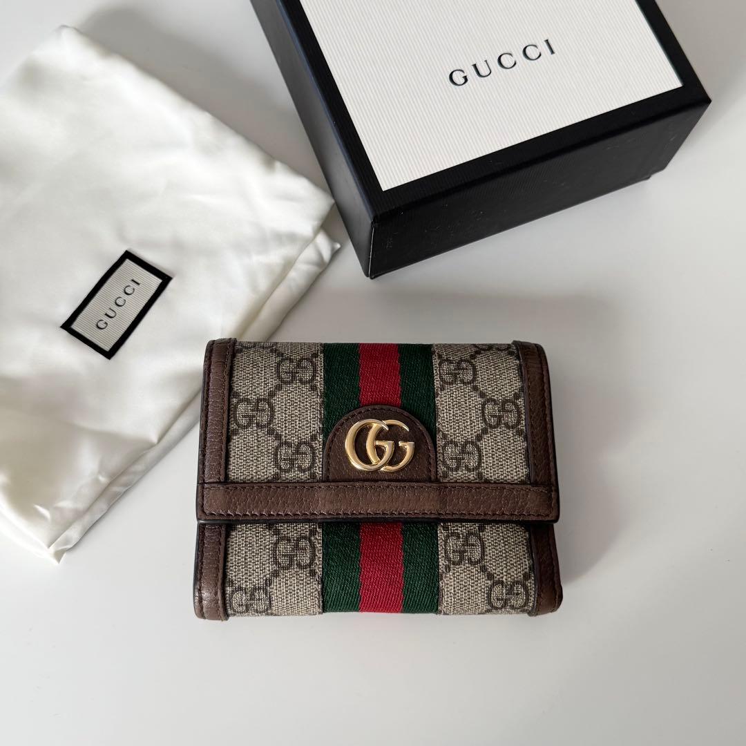 「そら」★本日最終値下げ★正規品 GUCCI GGパターン 三つ折り財布