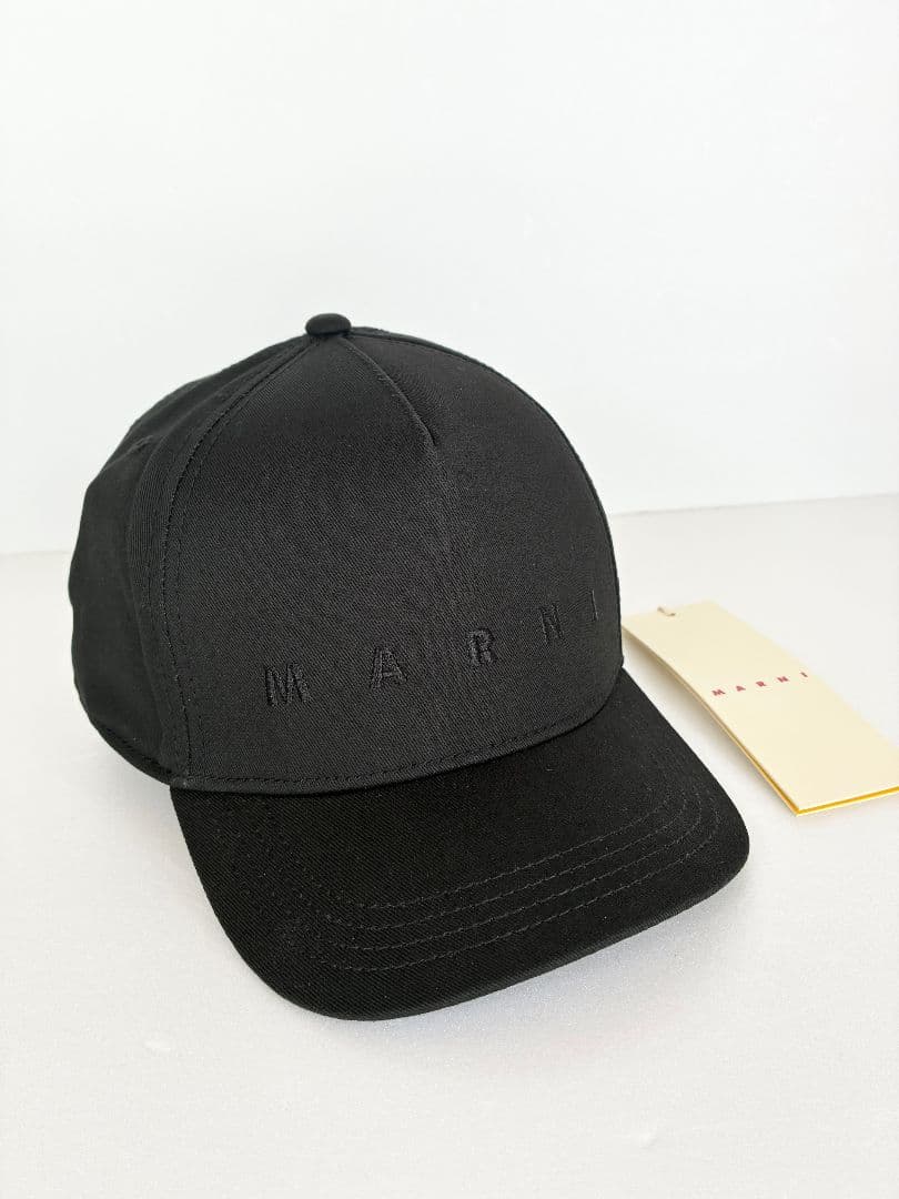 大人もOK！ Marni マルニ, ロゴ刺繍 ベースボールキャップ