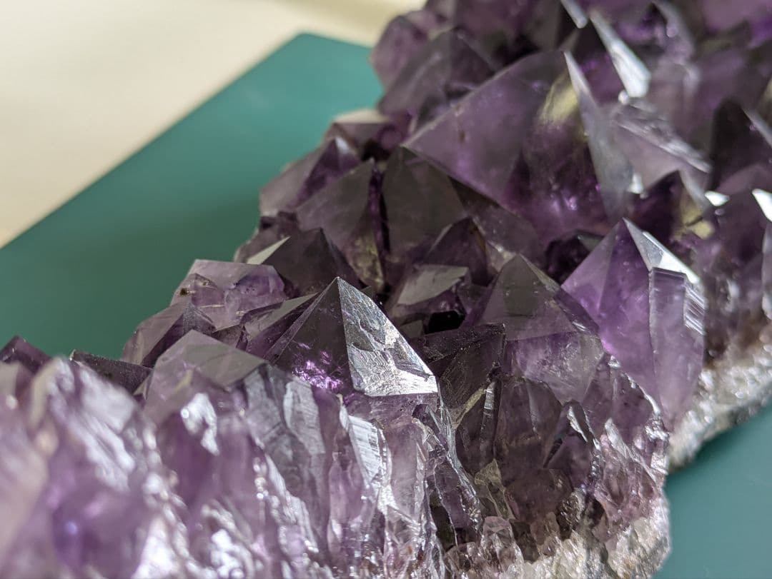 アメシストクラスター 4340g ブラジル産 紫水晶