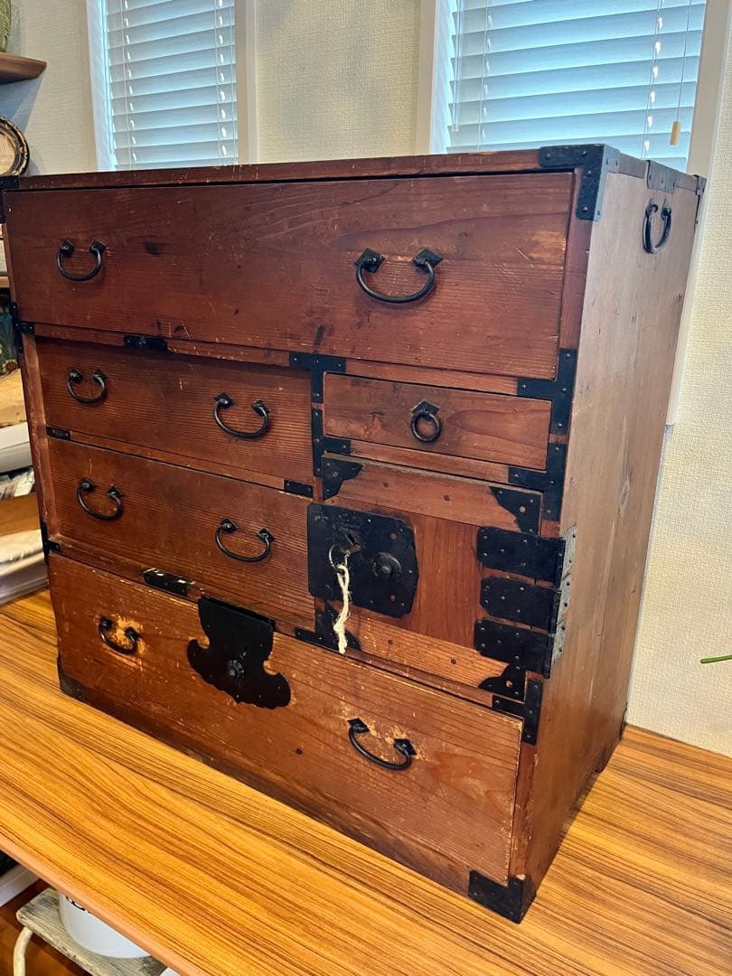 アンティーク木製箪笥　茶箪笥　時代箪笥　古民家　古道具