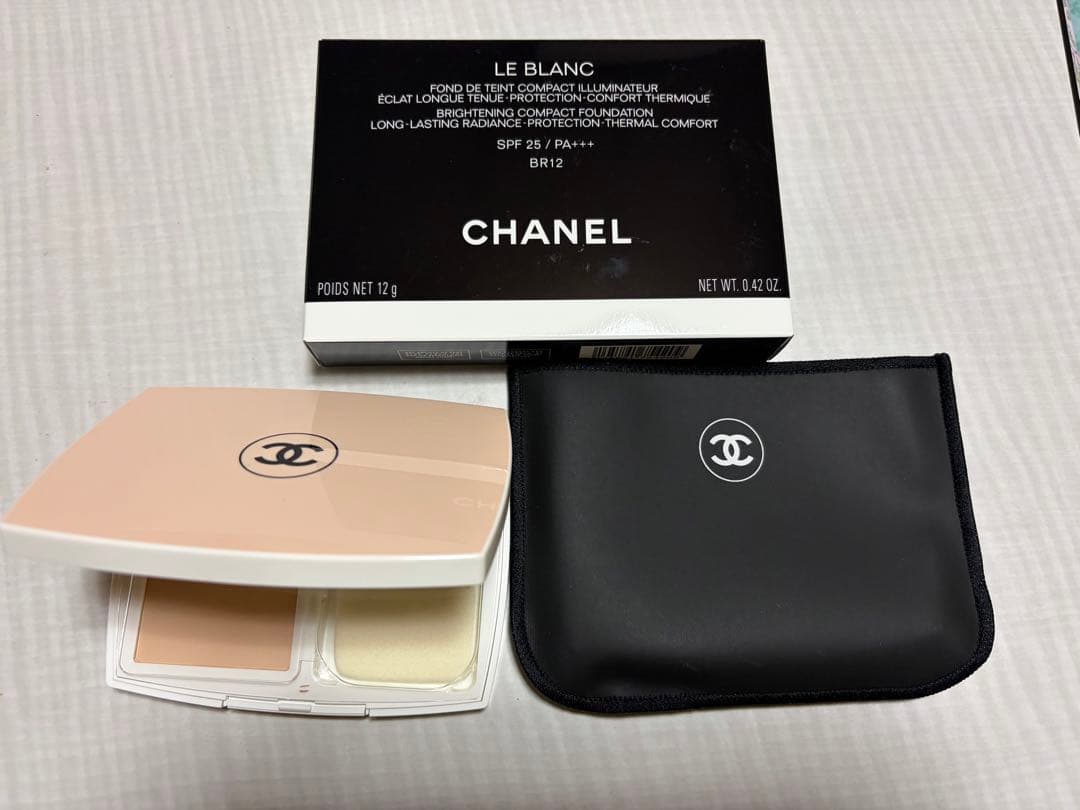 CHANEL LE BLANC BR12 パウダーファンデーション