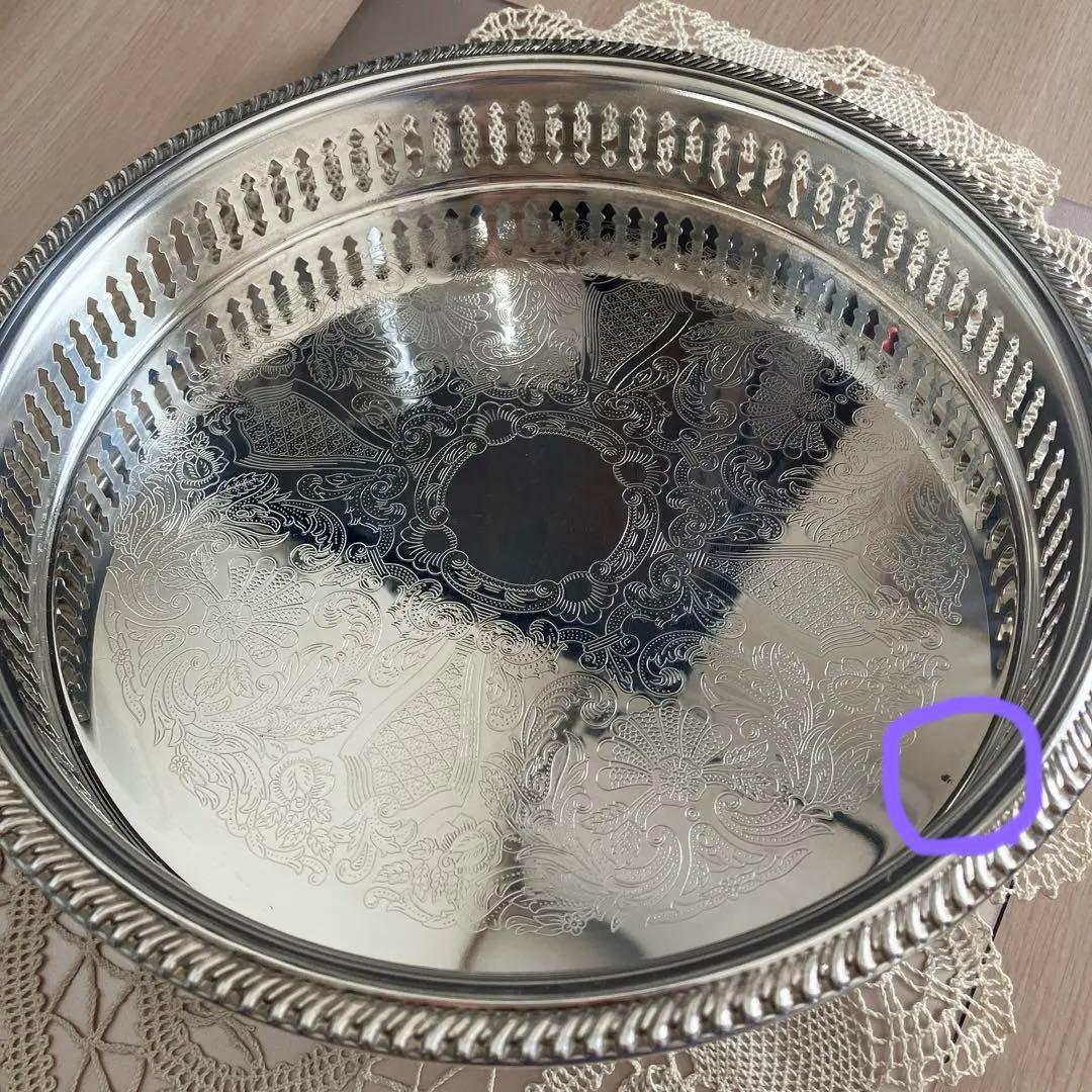 英国アンティーク　シルバープレート　ギャラリートレイ