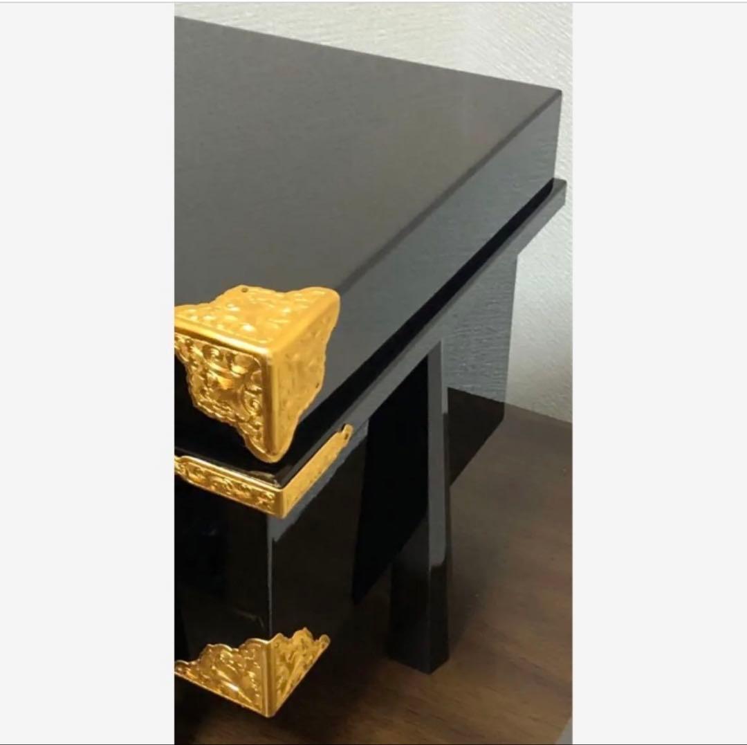 五月人形　兜飾り　雅泉作　 陣15号　　緋威　 正絹糸威　木彫箔押竜頭