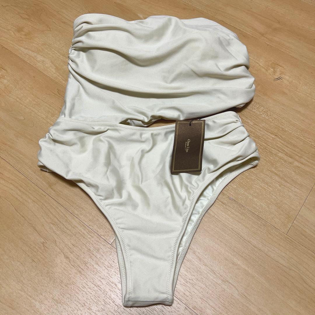 最終値下げ！Glam Lips バックディティール POINT ワンピース