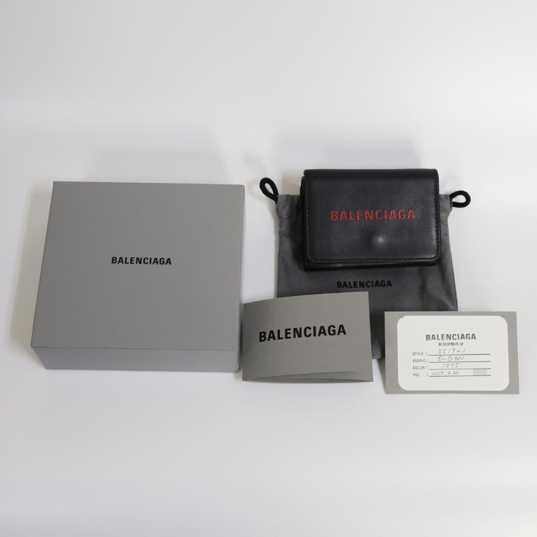 BALENCIAGA 三つ折り財布 551921 レッドロゴ 付属品付 伊勢丹