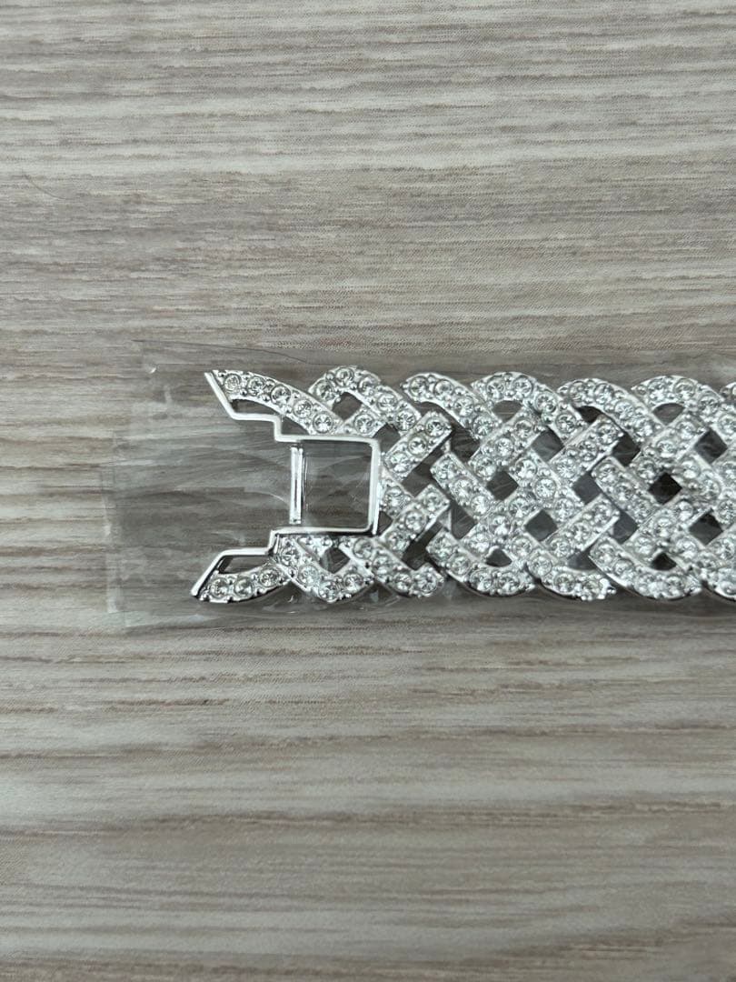 (配送代セット売り値引き交渉OK) Swarovski シルバー ブレスレット