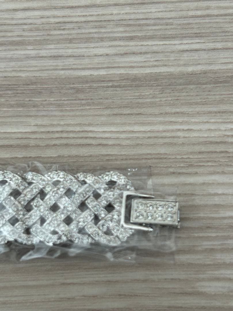 (配送代セット売り値引き交渉OK) Swarovski シルバー ブレスレット