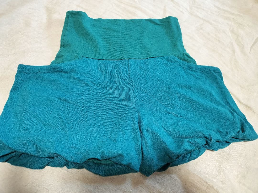 ルナティカナパ（アルコドーロ）ヘンプコットン　天然染め　ショートパンツ　ヨガ