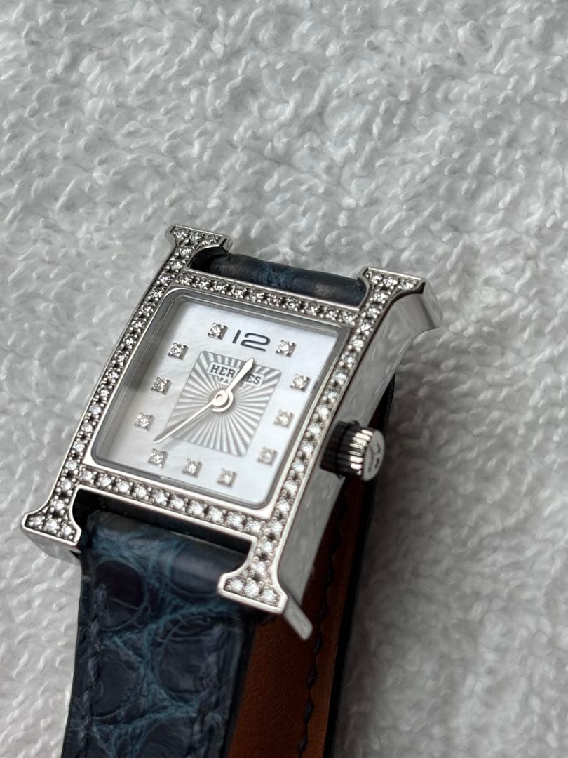 エルメスHERMES HH1.130 Hウォッチミニ ダイヤベゼル 11Pダイヤ