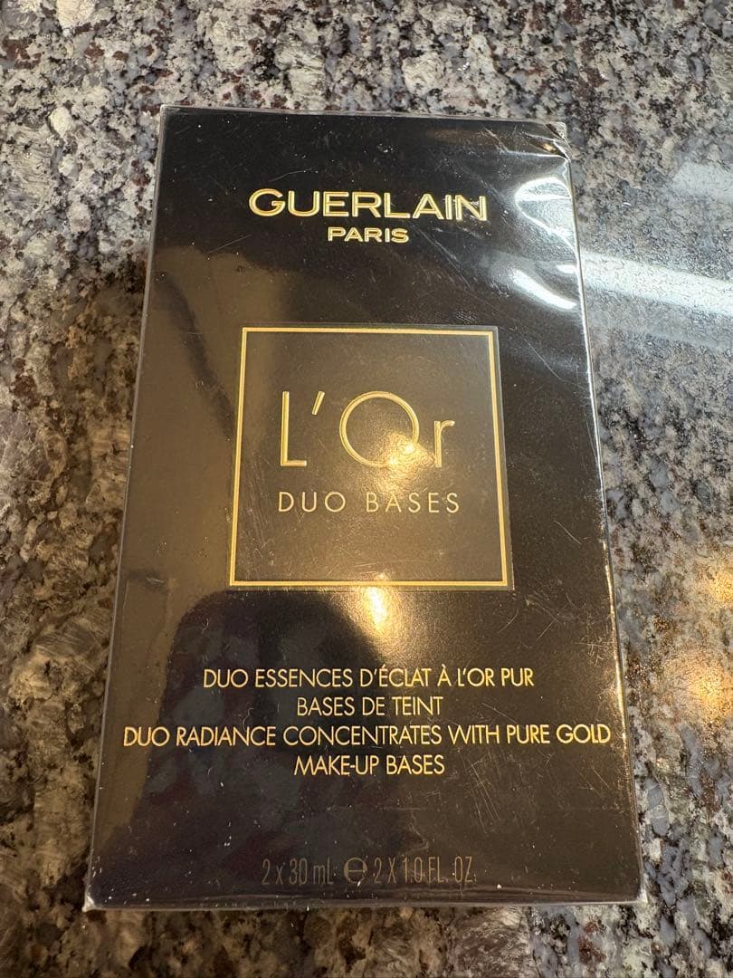 ★新品迅速発送ゲランロールエッセンスエクラ 30ml 2点セットGUERLAIN