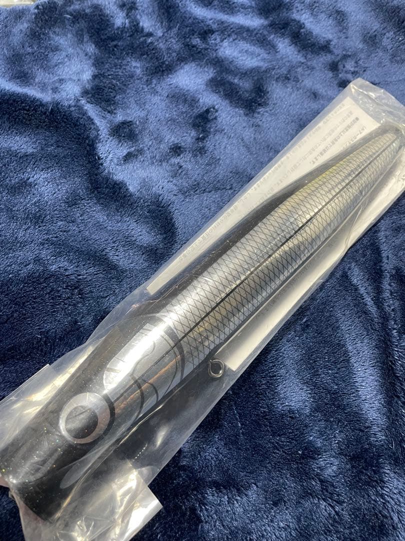 カーペンター 歌姫　250 シービーワン　貝田ルアー パドルベイト kll