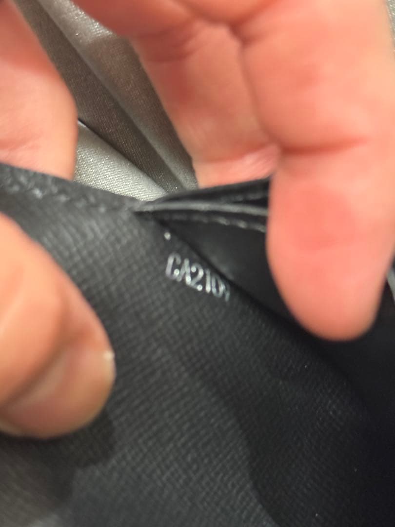 【極美品】LOUIS VUITTON ルイヴィトン　長財布　ポルトフォイユ　エピ