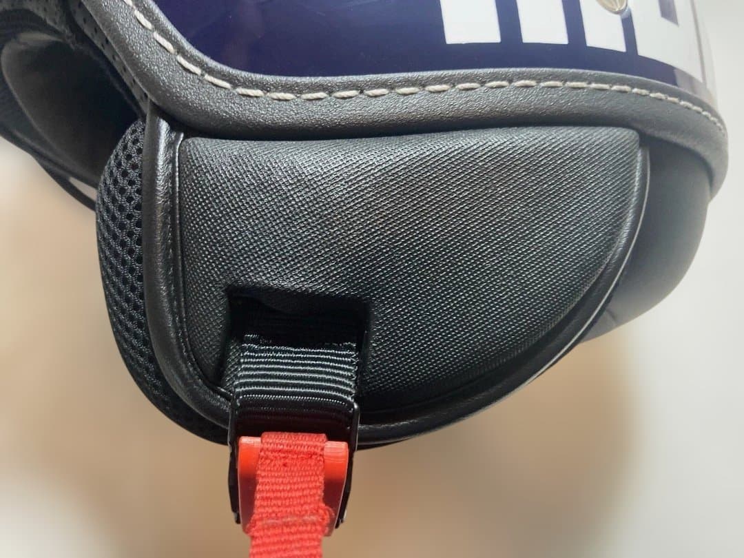 モモ デザイン/MOMO DESIGN FIGHTERヘルメット Mサイズ