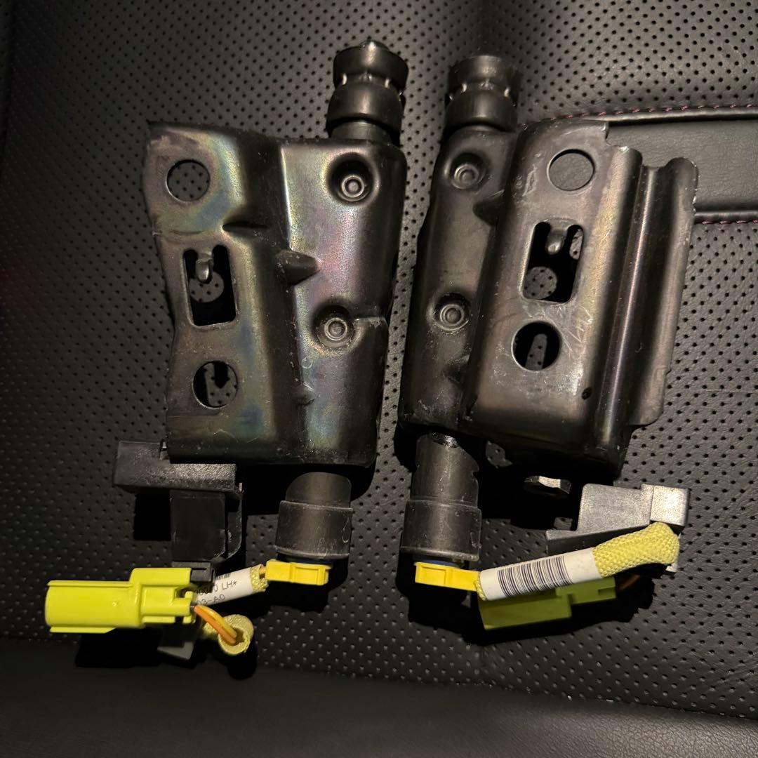 トヨタ 210系 クラウン 純正 ポップアップフード