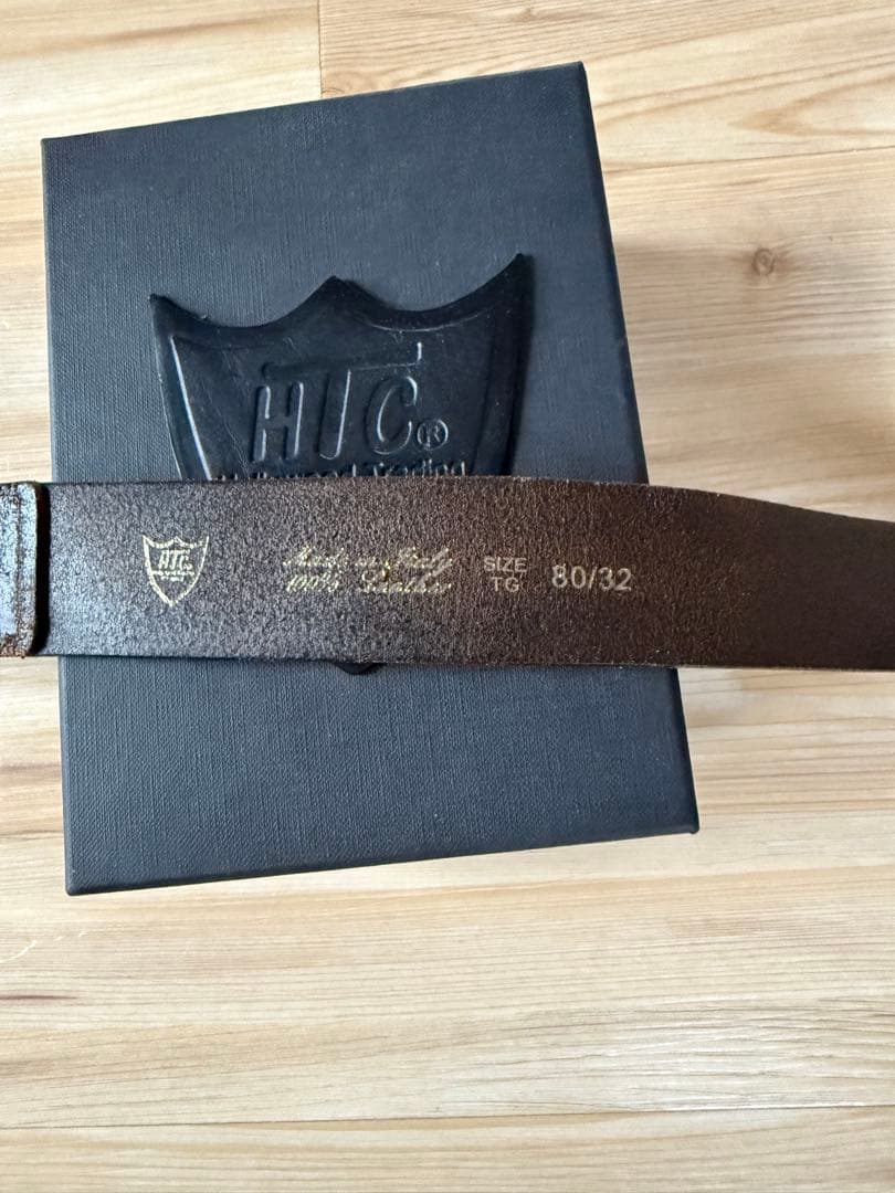 HTC ブラウンレザーベルト オリジナルボックス付き
