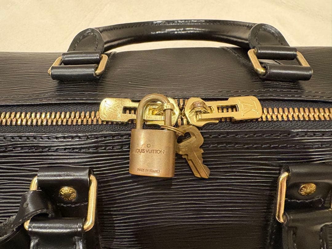 ルイヴィトン・キーポル45・エピブラック