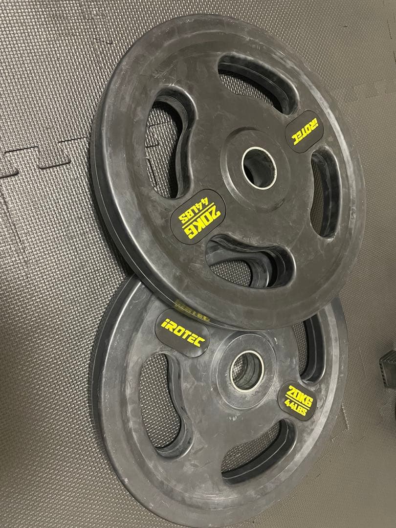 しばお　20kg バーベルプレート　2個口1/2