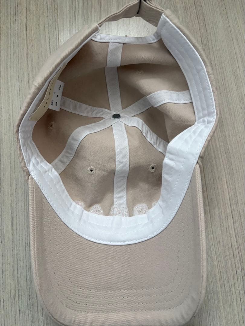 帽子 Mary logo cap beige