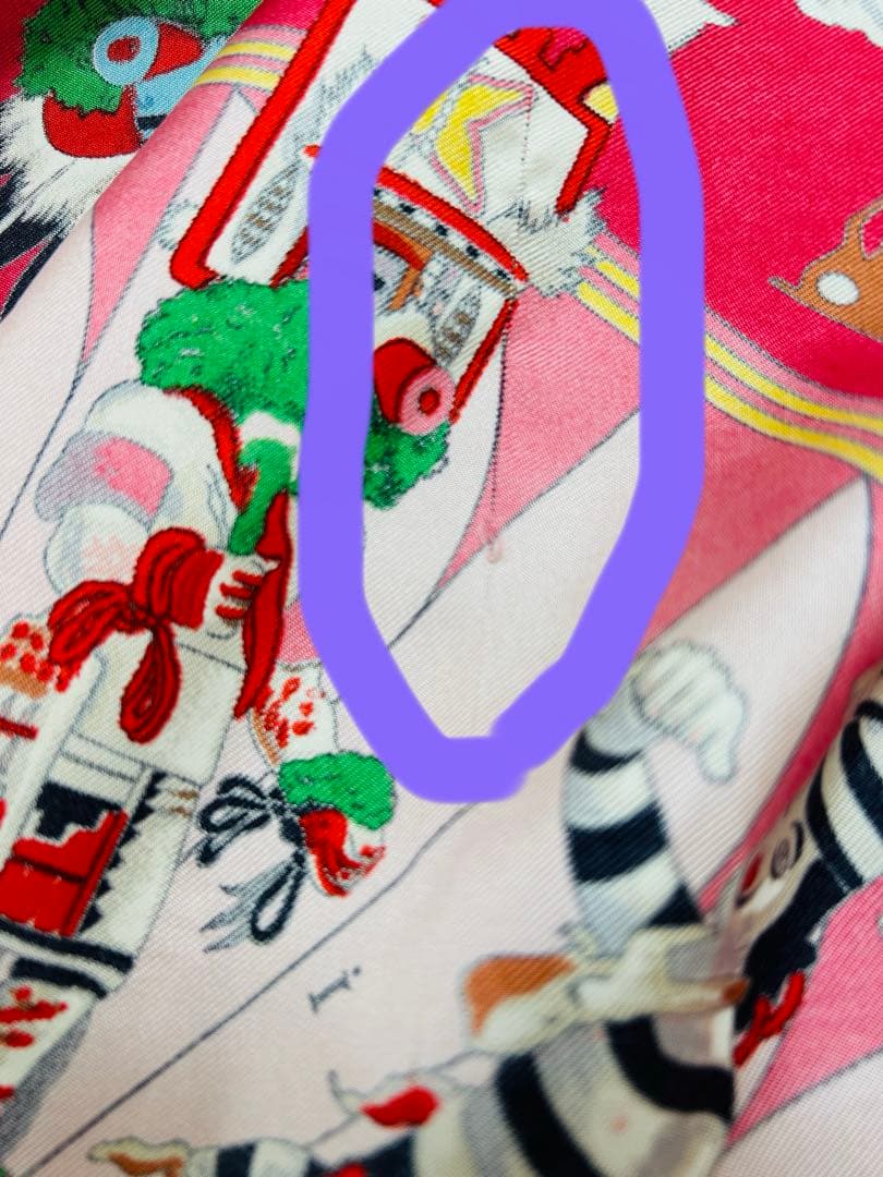 HERMÈS シルクスカーフ 民族デザイン