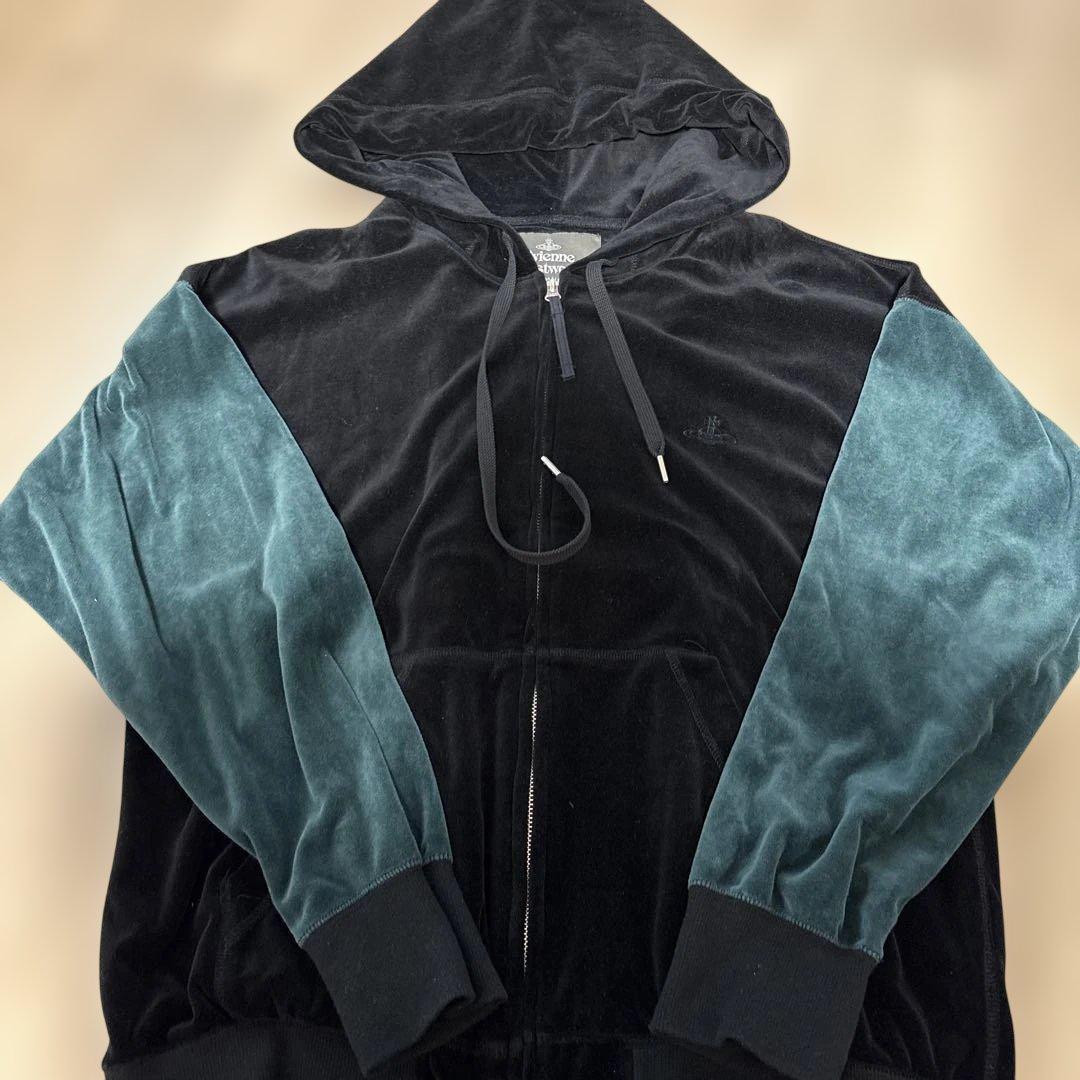 最終値下げVivienne Westwood ベルベットパーカー 44