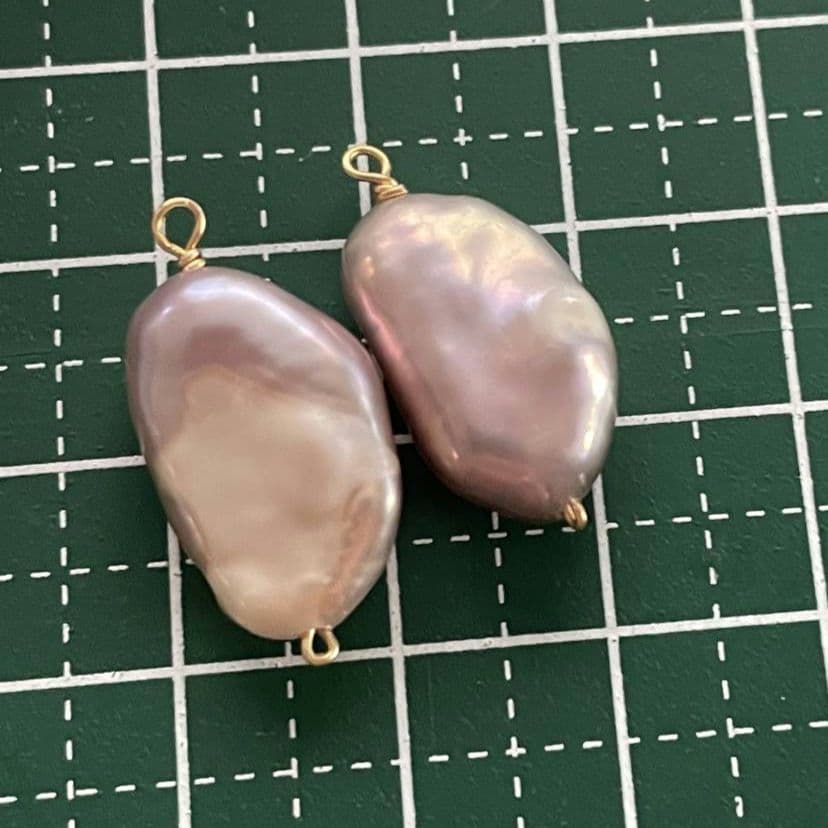 e.m☆❤　大粒訳あり淡水パールピンクピアス