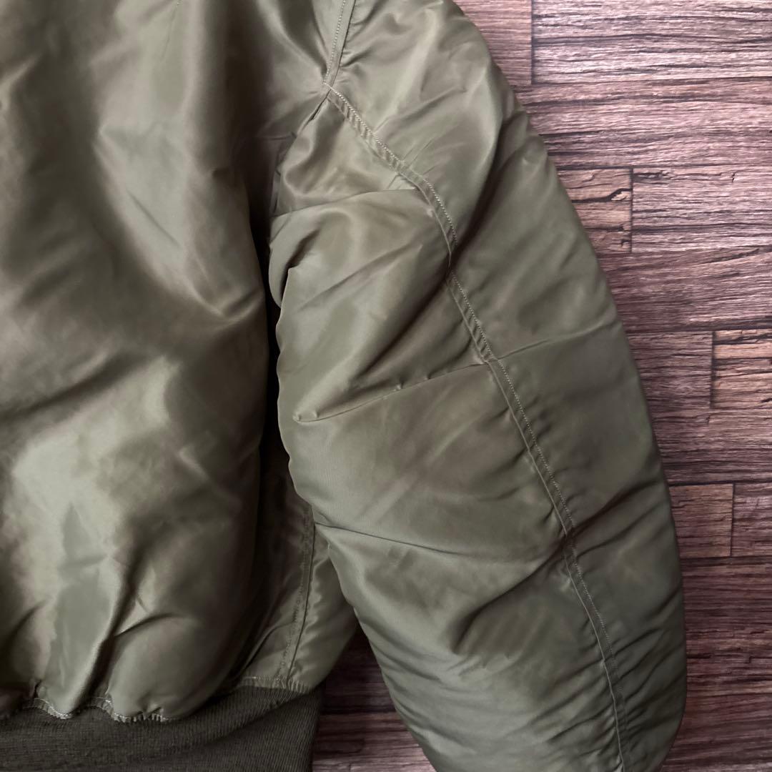 Buzz Rickson'sフライトジャケット　B-15C カーキL