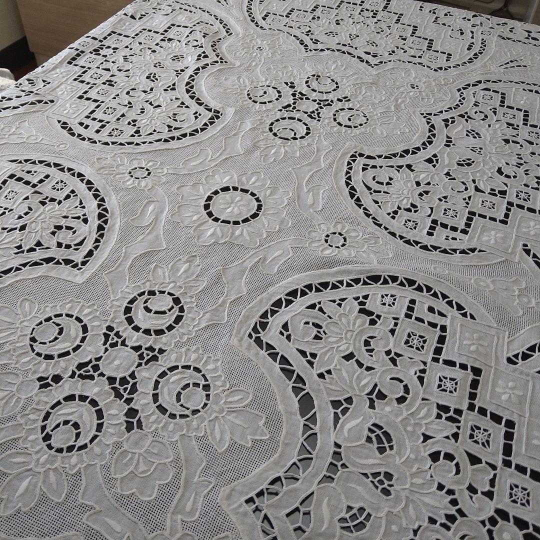 【未使用】スワトウ刺繍・テーブルクロス