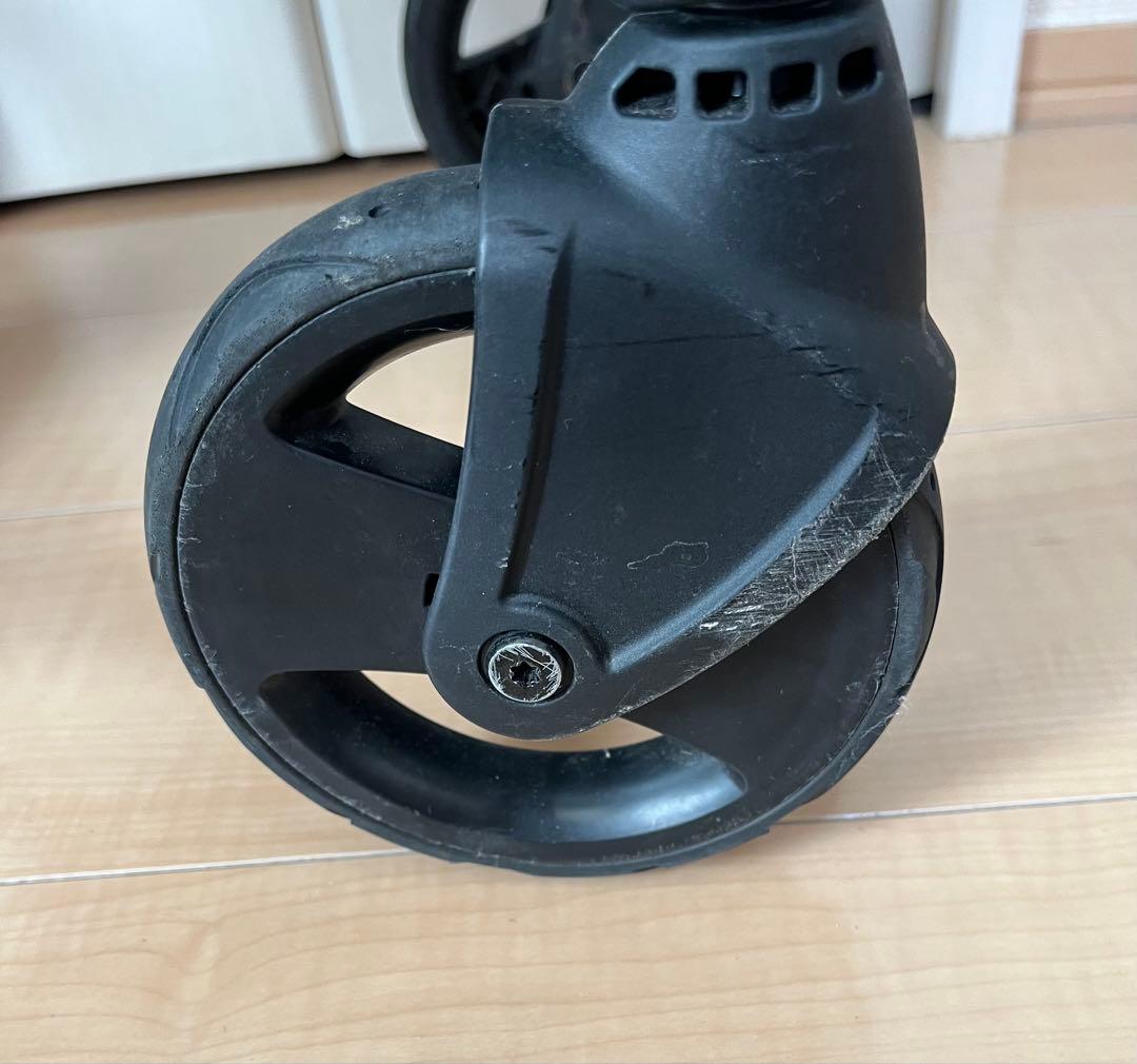 ドゥーナ　ベビーカー&チャイルドシート　doona ベビー　新生児　出産