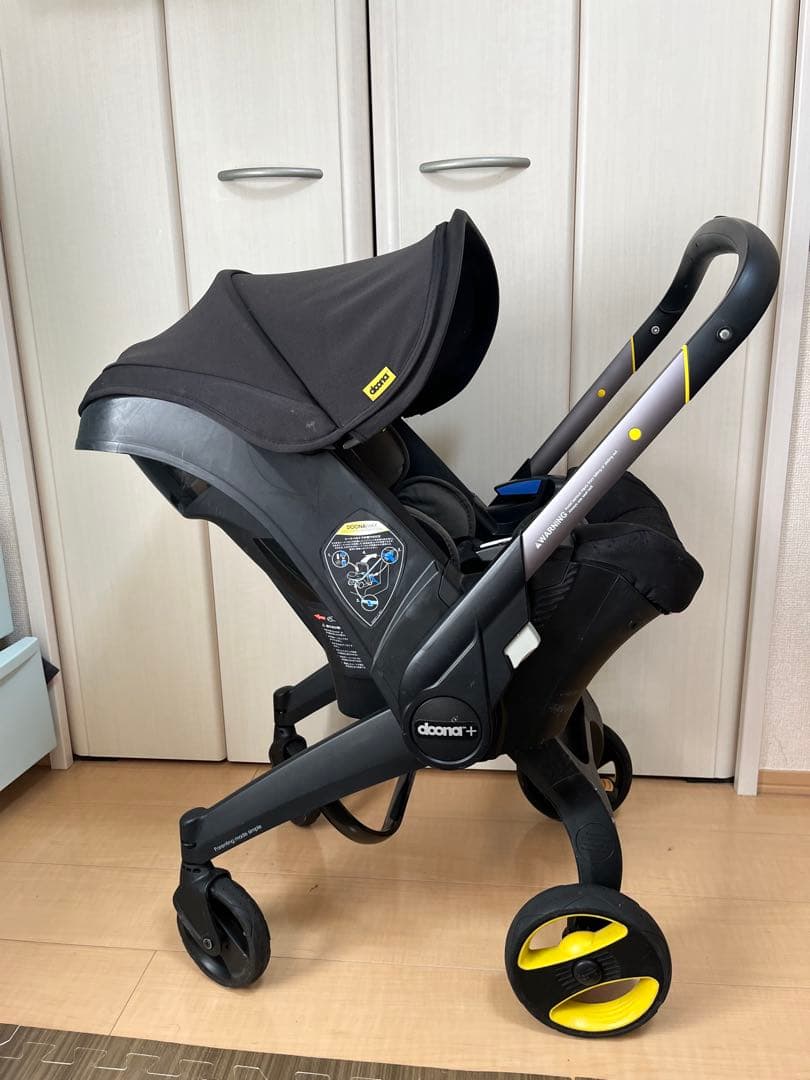 ドゥーナ　ベビーカー&チャイルドシート　doona ベビー　新生児　出産
