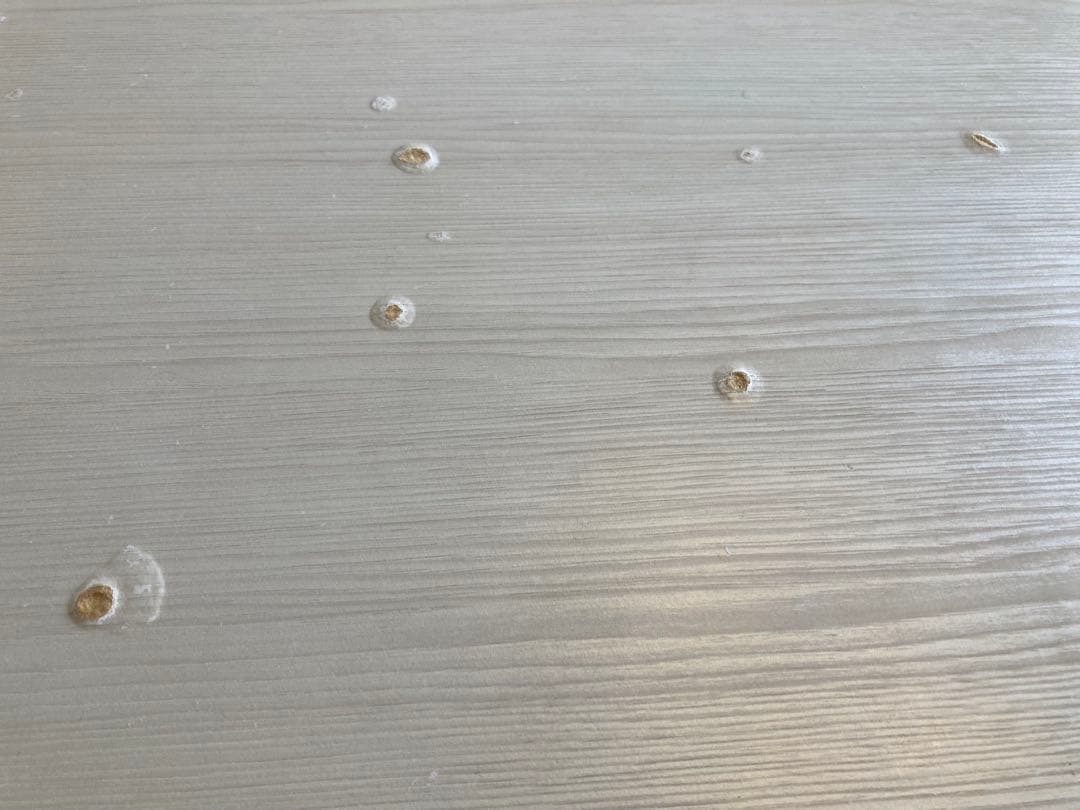 美しい波型！ホワイト木目のカフェテーブル arne  HIGH