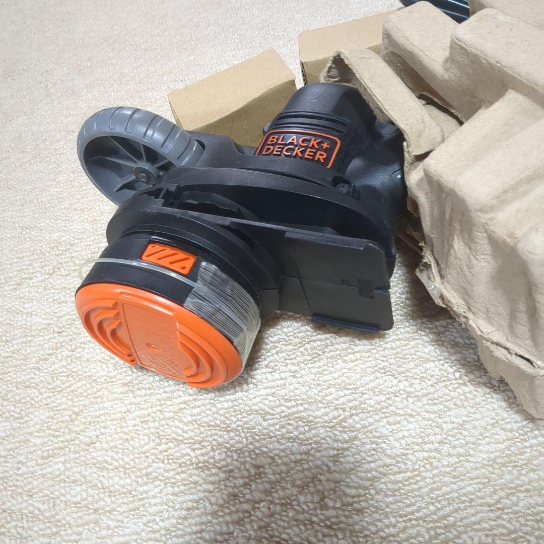 BLACK+DECKER 18V コードレスナイロンリーマー