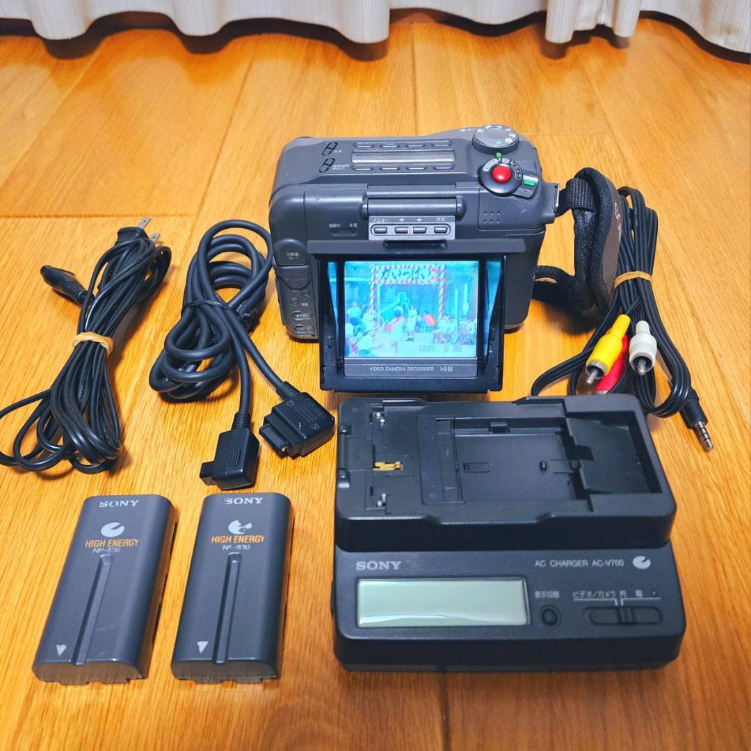 【動作確認済】高画質 8ミリ Hi8 SONY ビデオカメラ ACアダプタセット