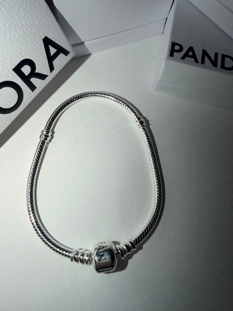 Pandora シルバーブレスレット18cmオリジナル包装付き