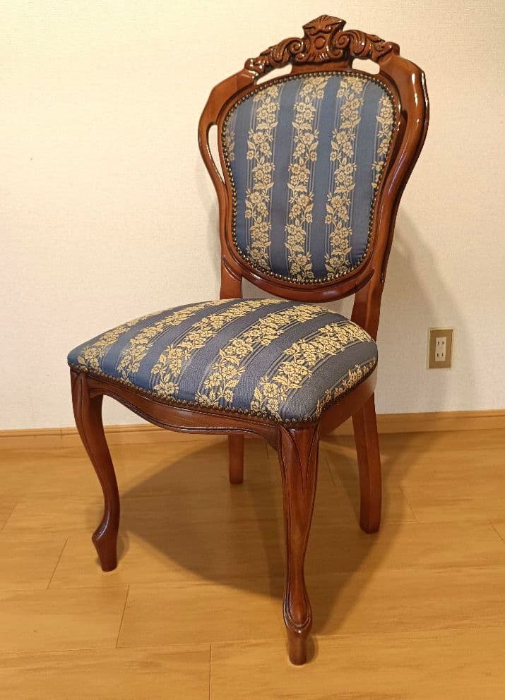 イタリア高級アンティーク調家具 ダイニングチェア リビングチェア 猫脚 A