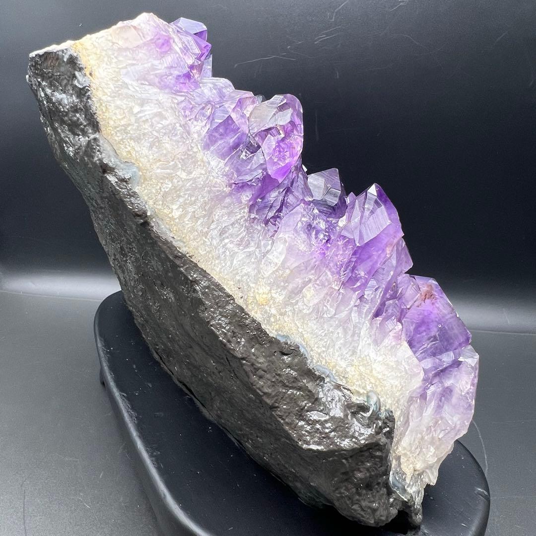 ✳️✨最高峰の濃紫ハイパワー✨極大結晶 レインボー アメジストクラスター 天然石