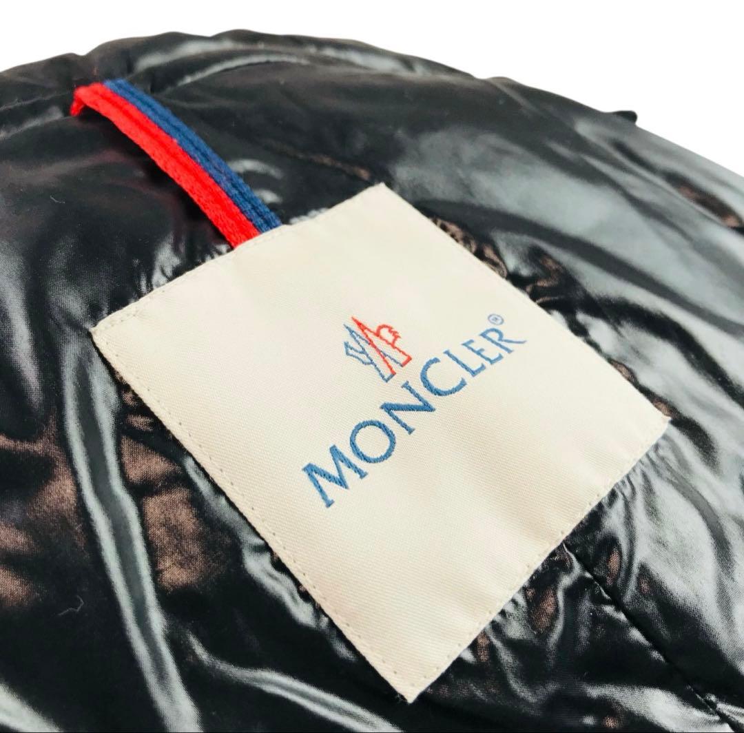 美品★MONCLERモンクレール CARSONブランドアイコンワッペンフード付き