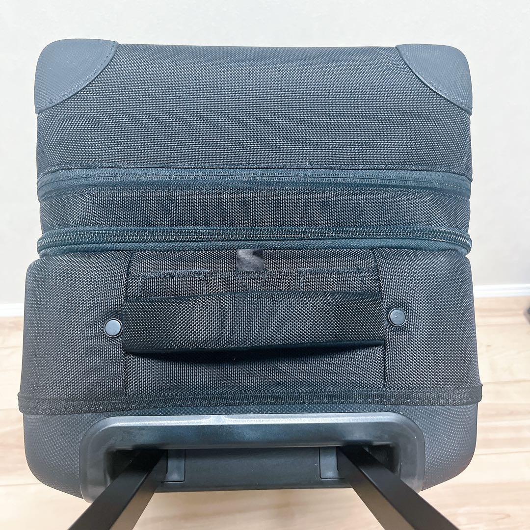 BURTON　86L　ウィーリーダブルデッキ　スーツケース