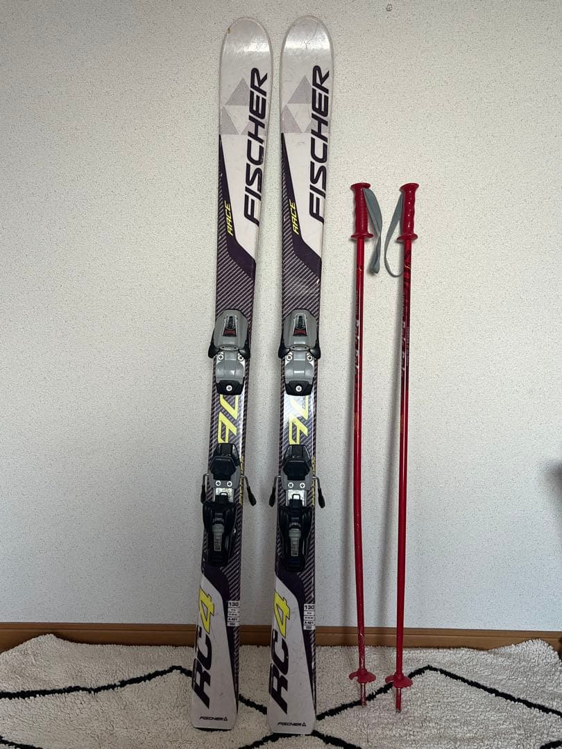 130 スキー板＋ストック　FISCHER フィッシャー RC4 2点セット