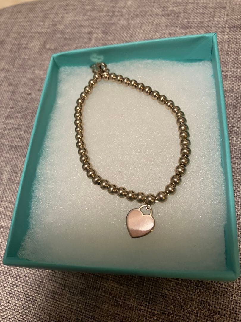 Tiffany & Co. シルバービーズブレスレット　ピンクチャーム