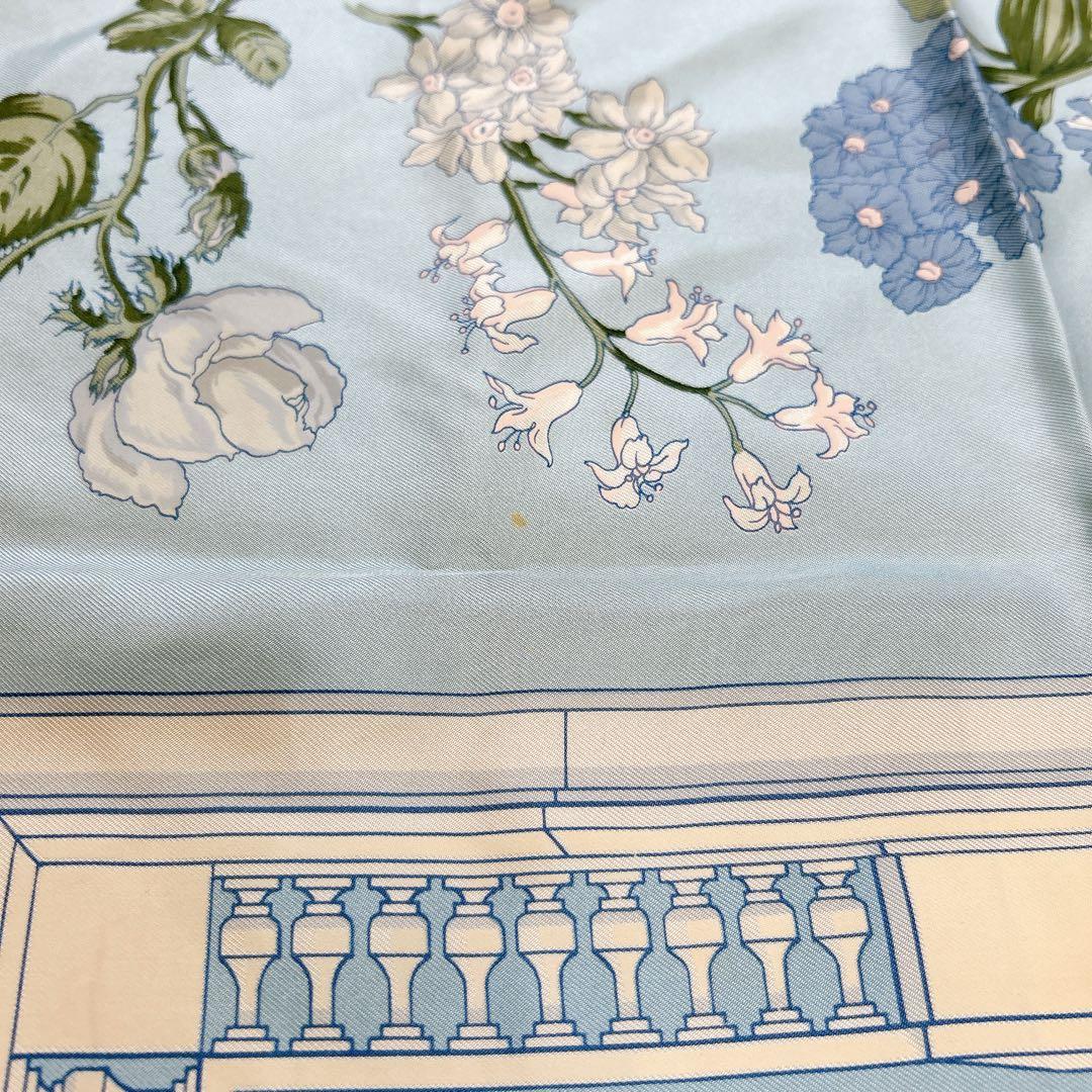 HERMES カレ90 Quai aux Fleurs 花咲く海岸通り