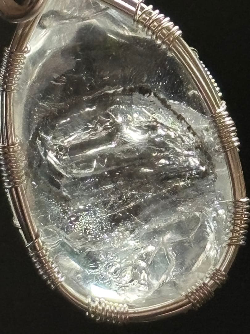 水入り水晶　流砂入り水晶　エレスチャル　ペンダントトップ　チャーム　天然石