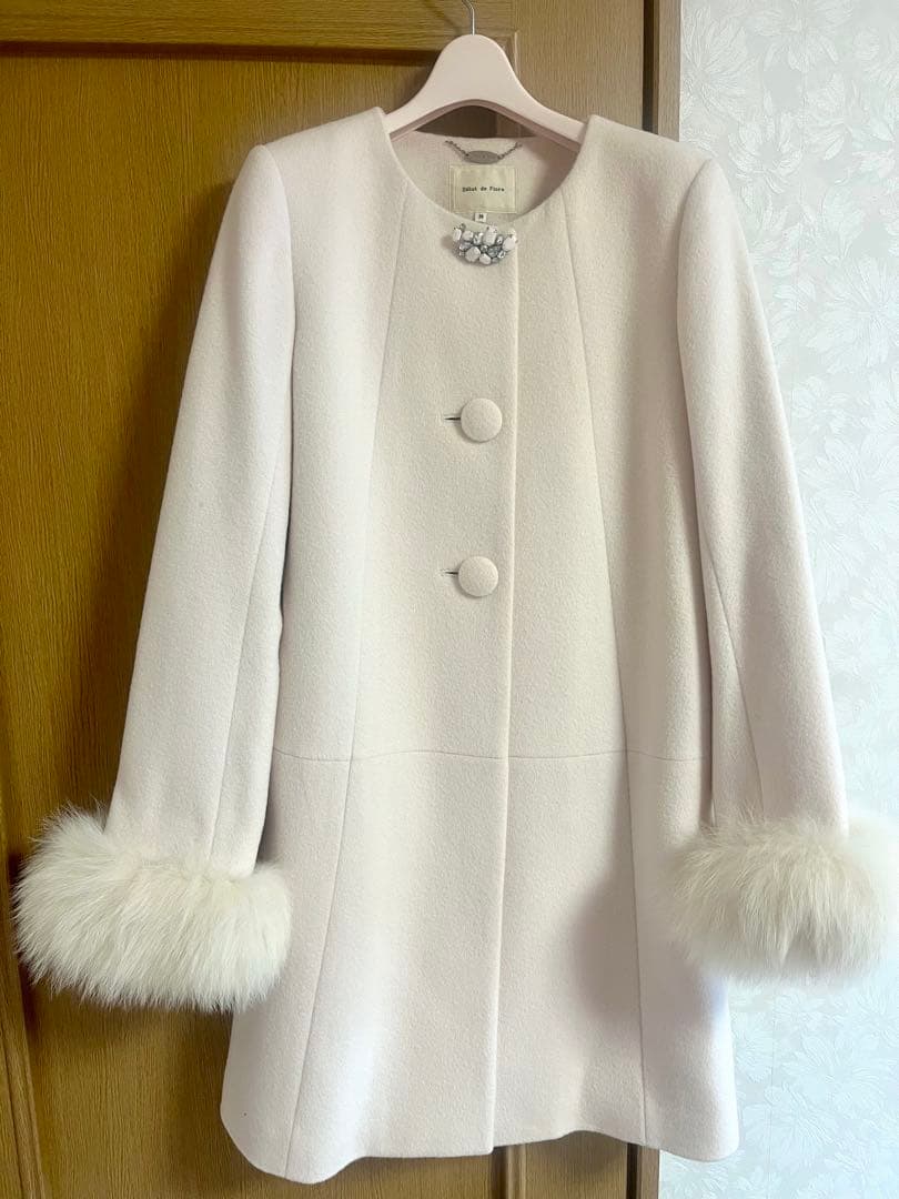 Debut de Fiore デビュードフィオレ さえこさんコート 白