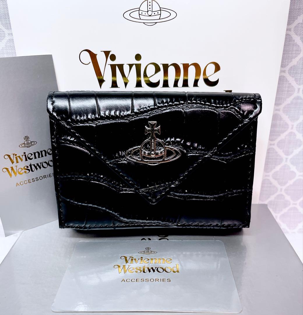 新作【内柄も素敵☆最新】Vivienne Westwood 三折財布 ブラック