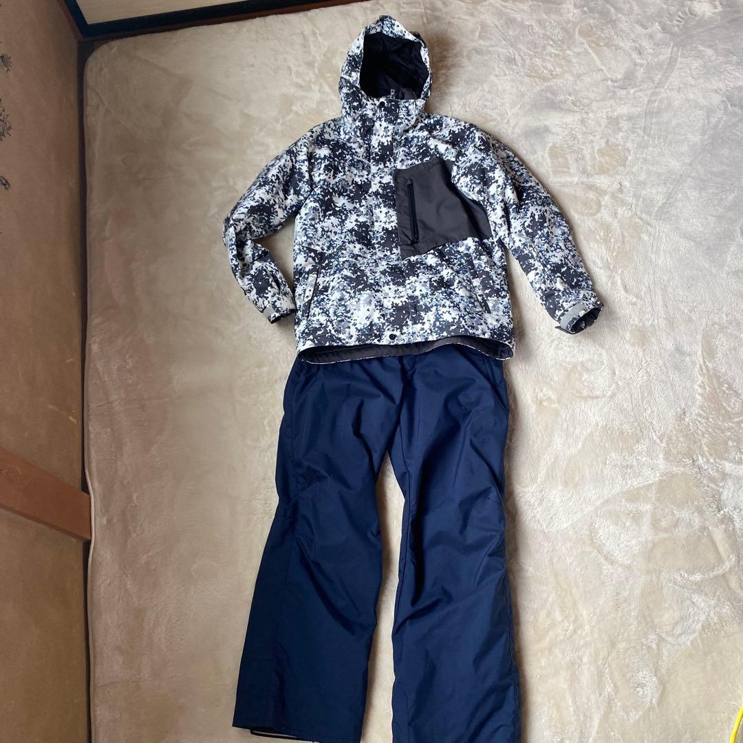 迷彩柄スノーボードウェアセット