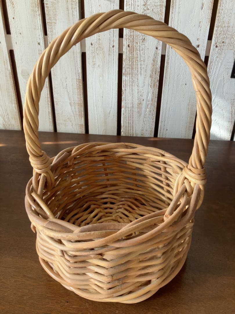 ヴィンテージ　手付き　バスケット　ナチュラル　ワンハンドル　2つセット